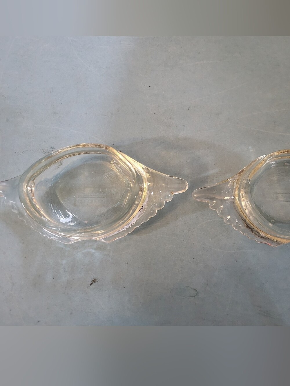 Vtg Pair of Crab Shell Shaped Glass Bake Dishes #1420-500
